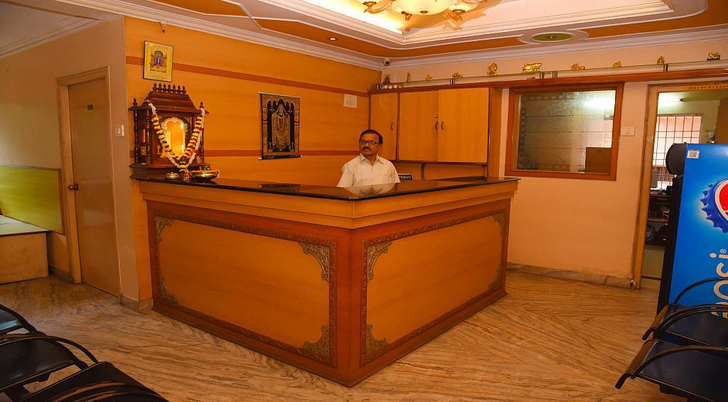 Hotel Vishnu Residency Visakhapatnam Exterior foto
